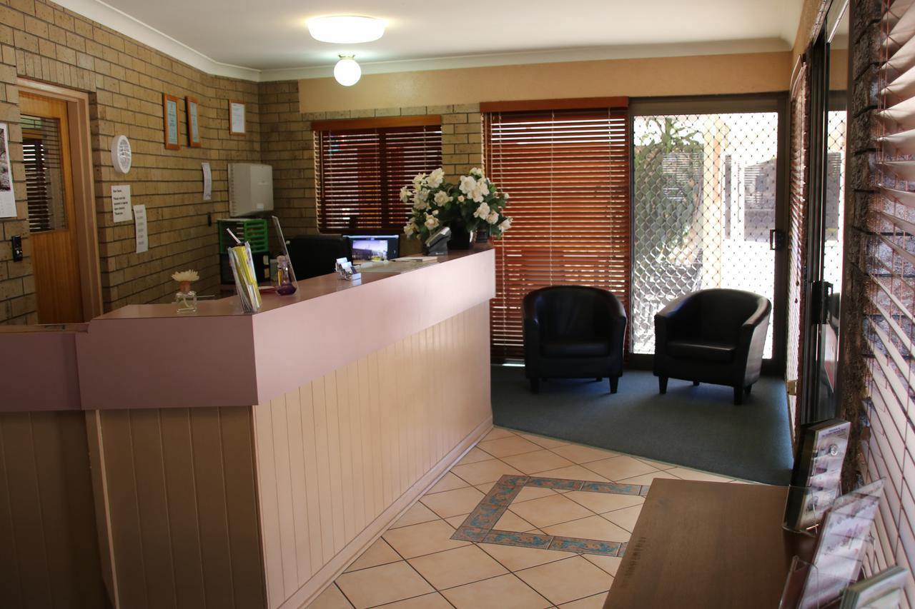 גונדיווינדי Macintyre Motor Inn מראה חיצוני תמונה